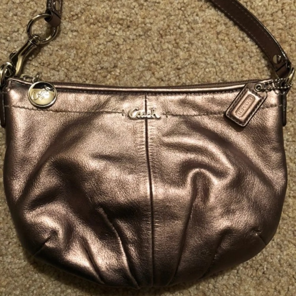 Coach Handbag - Picture 3 of 4